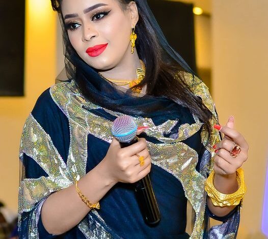 شاهد.. بسبب هذه الصورة الجمهور يطلق على الفنانة إيمان الشريف (عسل الشريف) ويشبهها بالفنانة الإماراتية بلقيس 1 ايمان الشريف جديد2