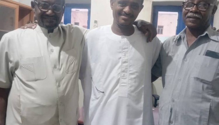 السلطات في السودان تطلق سراح حاتم عباس مضوي 10 مضوي