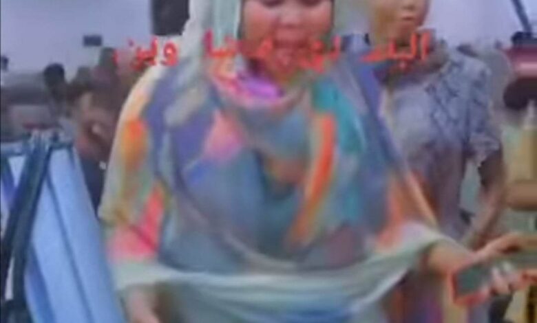 شاهد بالصورة والفيديو.. فنانة سودانية تقوم بحركات وأفعال تحمل إيحاءت جنسية فاضحة خلال حفل حضره المئات ومتابعون: (كمان جابت ليها تيت تيت عديل) 1 330421027 726207672497246 739234970295920243 n