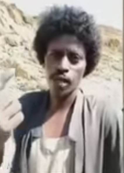 شاهد بالفيديو.. راعي أغنام سوداني يضرب أروع الأمثال في الكرم.. يمنح رحالة سعودي "تيس" ويرفض أخذ الثمن بحجة أنه ضيف عندهم ورجل أعمال سعودي يرد له الجميل بأروع هدية 10 338514035 915485733125107 8233414685578084411 n
