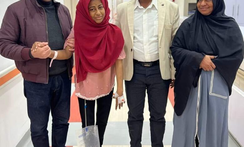 طبيب مصري ينجح في إنقاذ حياة طفلة سودانية بجراحة نادرة.. تفاصيل 1 563