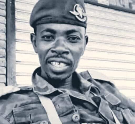 استشهاد أشهر ضابط صف بالجيش السوداني عثمان مكاوي "الفدائي" والحزن يخيم على مواقع التواصل 1 350301613 3550173271937273 9025950734081625206 n