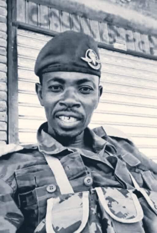 استشهاد أشهر ضابط صف بالجيش السوداني عثمان مكاوي "الفدائي" والحزن يخيم على مواقع التواصل 10 350301613 3550173271937273 9025950734081625206 n