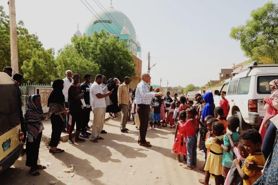 مدارس ورياض البستان بمدني تتبنى أيام ترفيهية للأطفال بمراكز الإيواء 10 IMG 1381