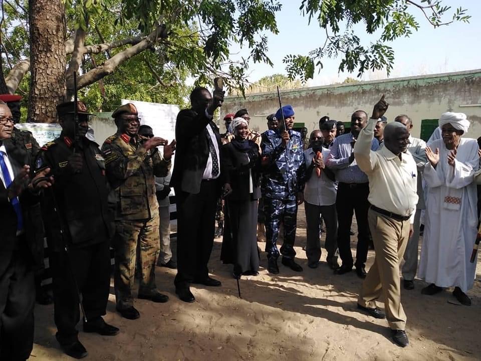 بادي يقرع جرس امتحانات الشهادة الابتدائية بمدرسة خالد بن الوليد 10 IMG 1395