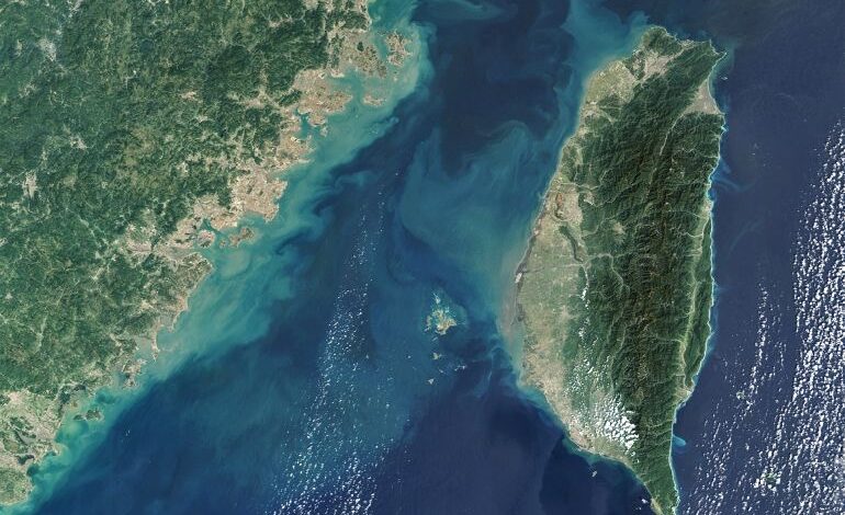 الصين وأميركا.. لوتان: سيناريوهات لحرب بين عملاقين 1 IMG 1421