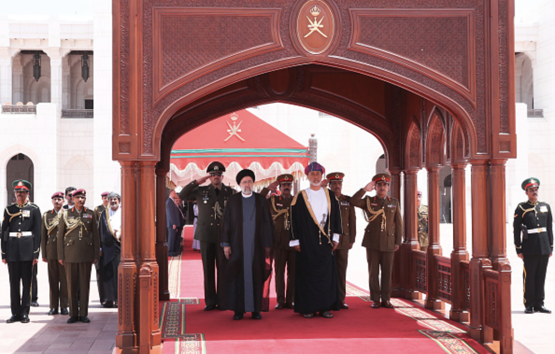 سلطان عمان إلى إيران: ذروة الوساطة العمانية في ملفات إقليمية ودولية 10 IMG 1445