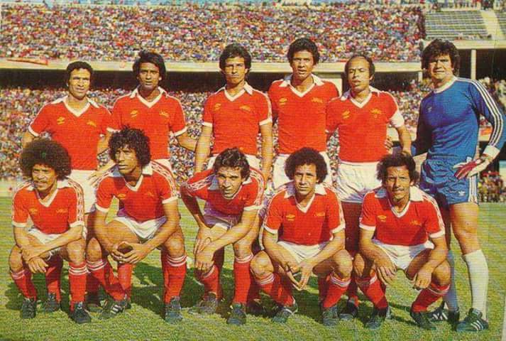 شاهد بالفيديو.. خلال سهرة تلفزيونية يعود تاريخها للعام 1976.. نجم الأهلي المصري يعزف على "العود" ويغني رائعة الفنان السوداني ود الأمين (أشوفك بكرة في الموعد) 10 FB IMG 1501668932653