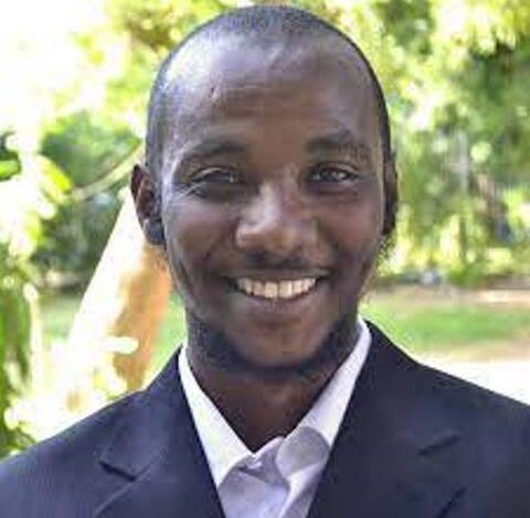 خالد عثمان الفيل: حالة من العجز التام من الفعل والتفكير، لم يساعدني في الخروج منها إلا 1 خالد عثمان الفيل