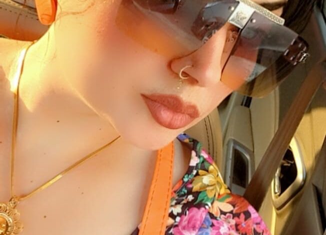 شاهد بالصور.. الفنانة السودانية مونيكا تشعل مواقع التواصل الاجتماعي بإطلالة ساحرة 1 360095846 822704899245042 6867758128294687173 n