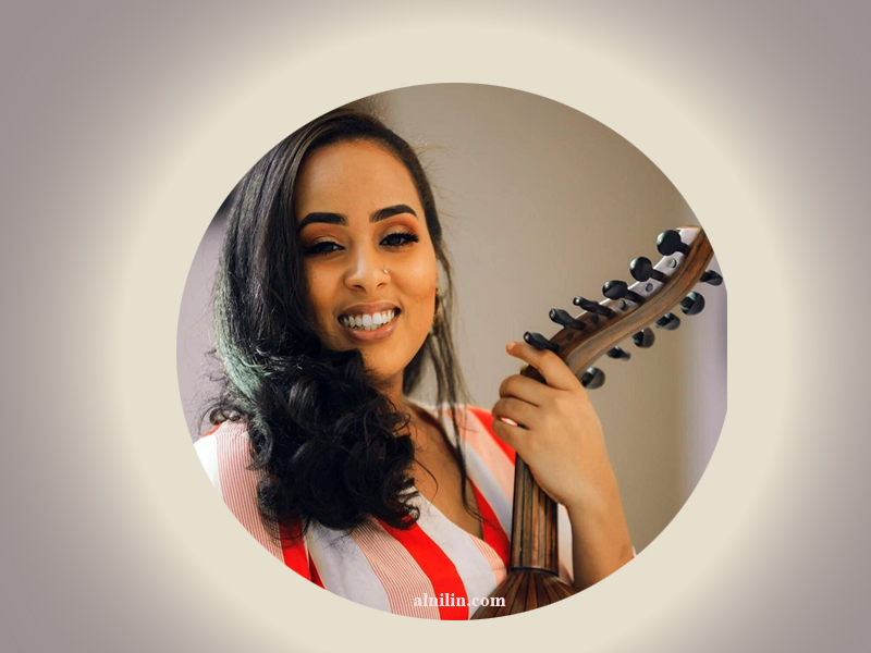 شاهد بالفيديو.. سلاف الياس تثير الجدل بمدحة "مافي من زيك يا رسول الله" 11 sulaf elyas51