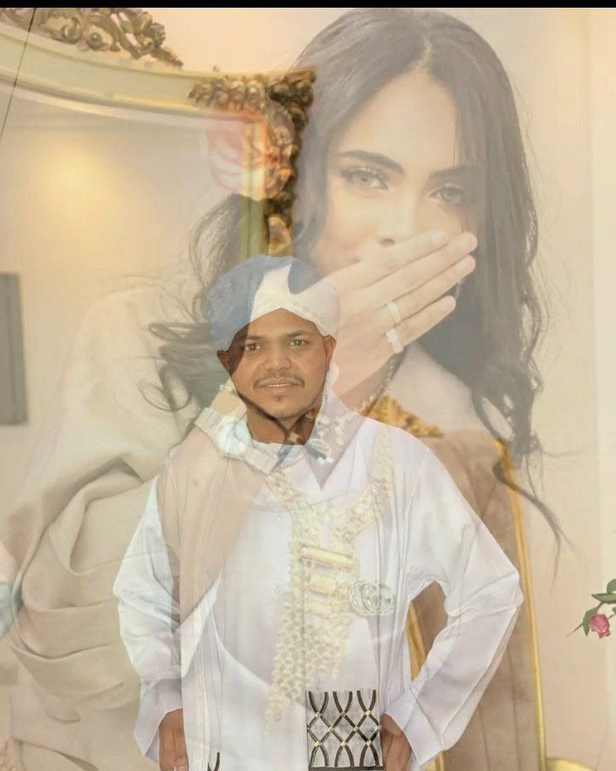 شاهد بالفيديو.. الناشط الشهير الإنصرافي يفجرها داوية ويكشف حقيقة الفيديوهات الفاضحة للحرس الشخصي لحميدتي ويكشف هوية الحسناء التي ظهرت معه وهو يداعب "صدرها" في لقطات ساخنة 10 328137115 444708657803140 196703697162587827 n