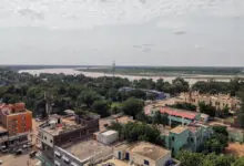 والي الجزيرة يدعو مطبعة الولاية لخفض كلفة طباعة الإمتحانات والكتاب المدرسي 30 madani kush