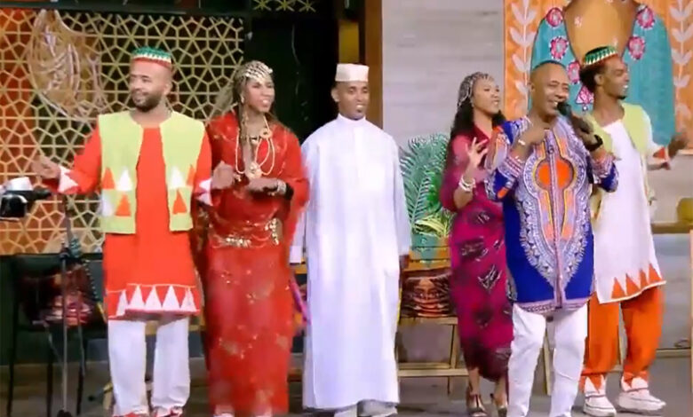 شاهد بالفيديو.. الفنان النوبي عبدالواحد البنا "عسل إنت سكر إنت .. على الكاميرا يا غالي إظهر طوالي" 1 nubian nln