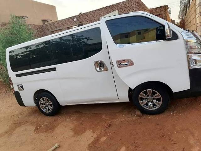 الرواية ازعجت خالد سلك فكتب ليرد على مناوي ويدحض كلامه، لكنه أكد صحة الرواية من حيث اراد نفيها 11 شريحة