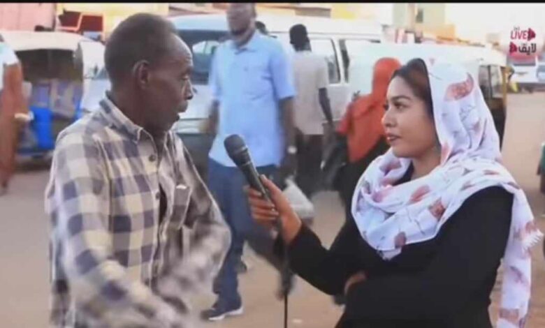 شاهد بالفيديو.. رجل سوداني يحرج مذيعة حسناء سألته عن حل لغز غامض على الهواء وكانت إجابته (أنا مرتي بتشيلني وبشيلها) وساخرون: (جبتها وارمة ودرعتها لكن يا عمك) 1 370240630 259245676606915 7033616907657985914 n