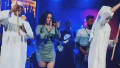 393678375 379672224484319 686911645412928458 n