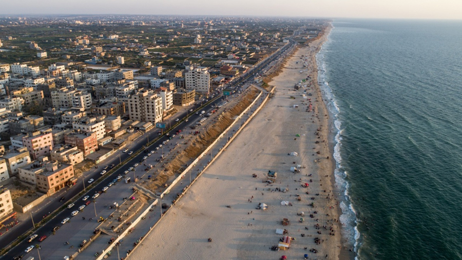 الخيمة الإماراتية بـ 800 والقطرية بـ 600.. ما القصة؟ 10 gaza233