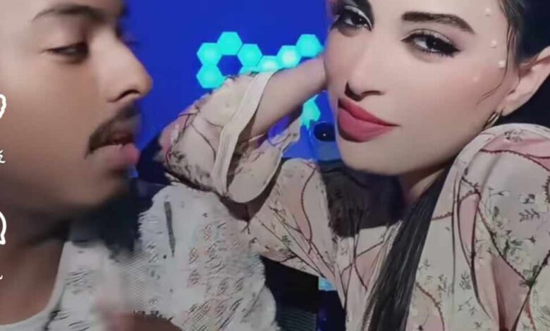 شاهد بالصورة والفيديو.. الناشط السوداني "توفي" يواصل إصطياد حسناوات الوطن العربي ويظهر مع "فاتنة" جديدة أبهرت المتابعين بجمالها الملفت 1 399961490 361272349701270 385135598092302315 n