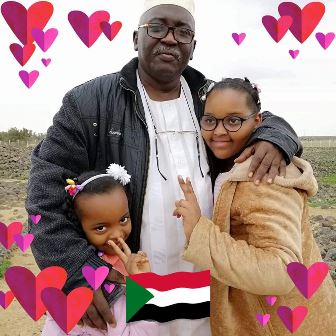 دكتور اسامة يفقد اثناء رحلة النزوح على الارجل بين قري ولاية الجزيرة زوجته وافراد من عائلته 10 اسامة مرزوق