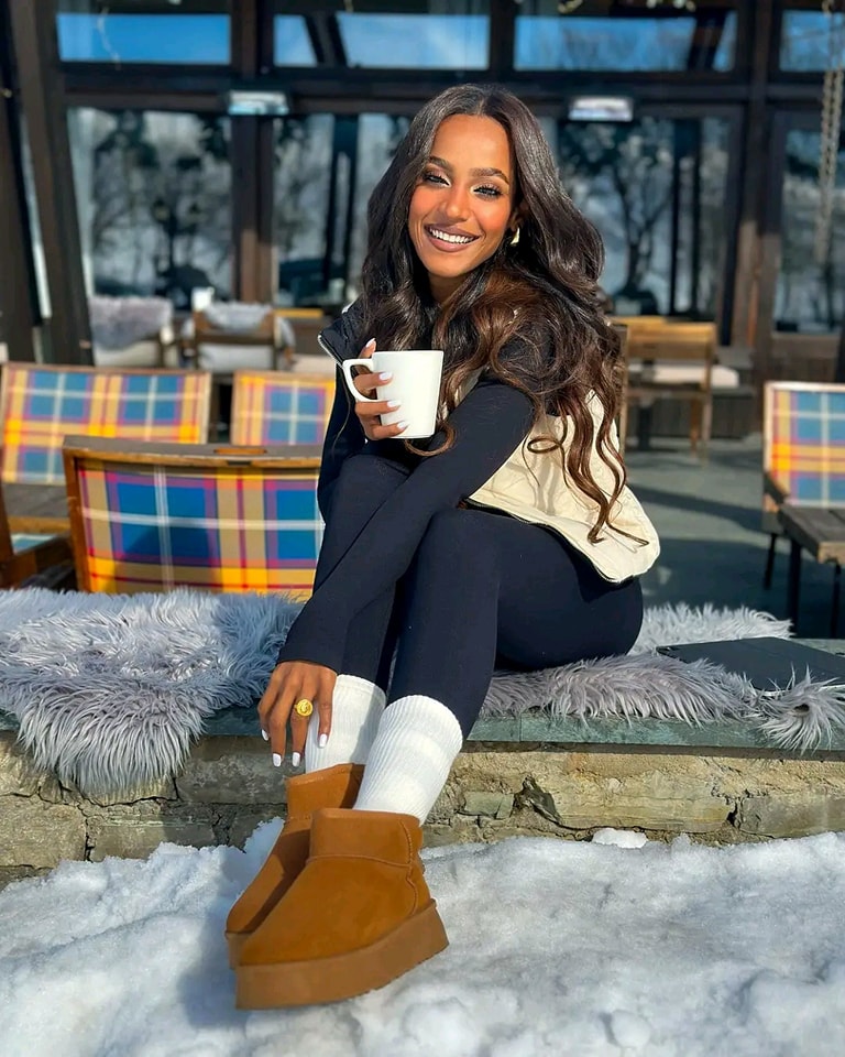 شاهد بالصور.. الحسناء السودانية تسابيح دياب تظهر بإطلالة مبهرة وتقول: (تركت السهل للساهلين لأن النادر يحلو لي) 13 تسابيح دياب لقطة3