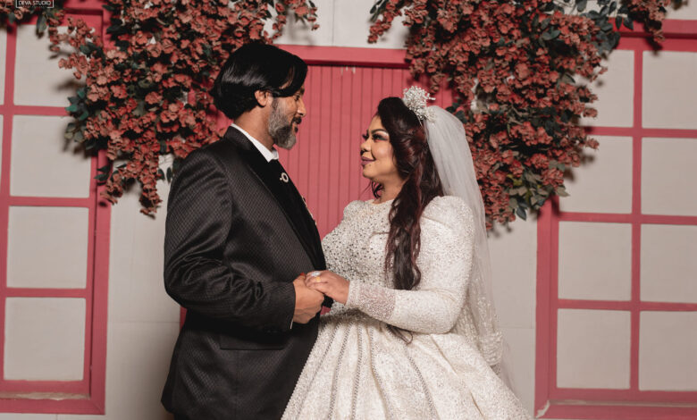 شاهد.. المذيعة السودانية سوزان سليمان تشعل مواقع التواصل بصور زفافها 1 428675211 10161669567943866 8324443618112193702 n