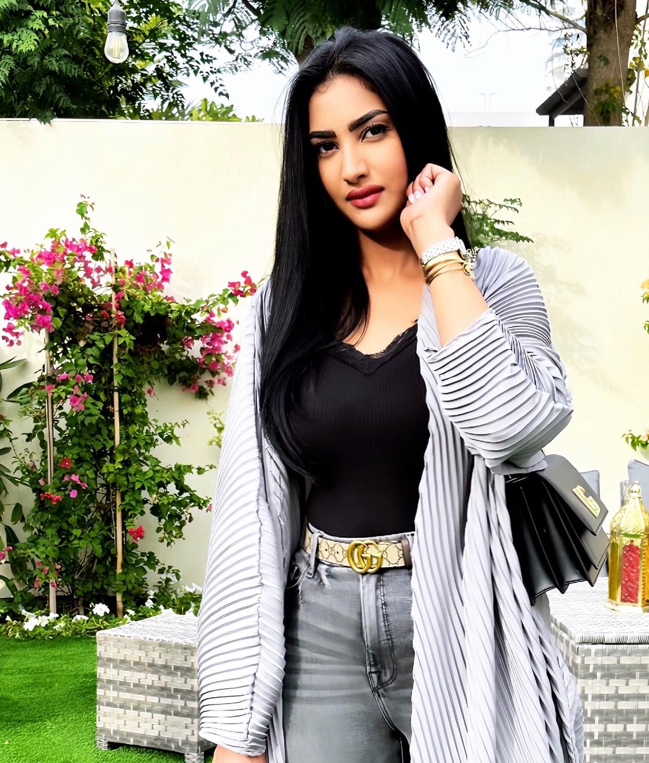 سكاى نيوز : وجه الحقيقة الزائف 11 تسابيح خاطر22