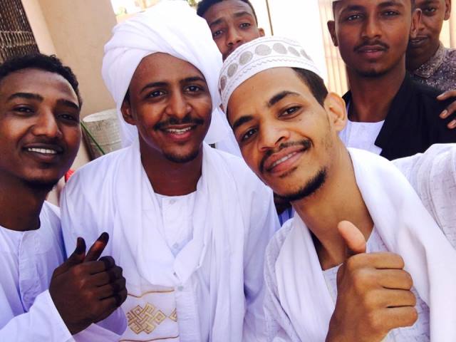 🔴 الأكيد أن القوني دقلو وموسى دقلو وزوجاتهم يقرأون هذا البوست في الإمارات في انتظار شحنات الدهب 10 ال دقلو