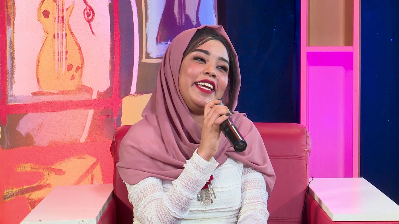 شاهد بالفيديو.. مطربة سودانية تهاجم سودانيون متواجدون بجدة وتحذر بشدة 10 هبة الأمير