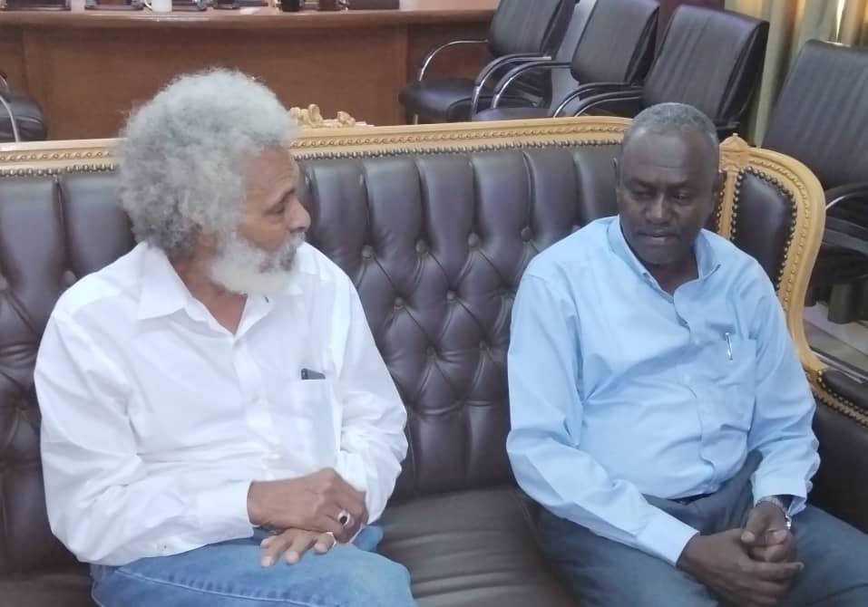 والي الخرطوم :الفنان أبو عركي رمزللصمود وحب الوطن 10 ابوعركي البخيت