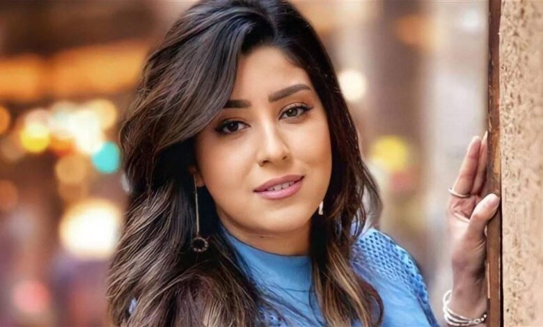 شاهد بالصورة.. الممثلة المصرية أيتن عامر تكسب حب الشعب السوداني بتغريدة مؤثرة: (في يوم الجمعة.. اللهم أقلب موازين الكون لأجل غزة والسودان) 1 Doc P 463011 638325286321024753