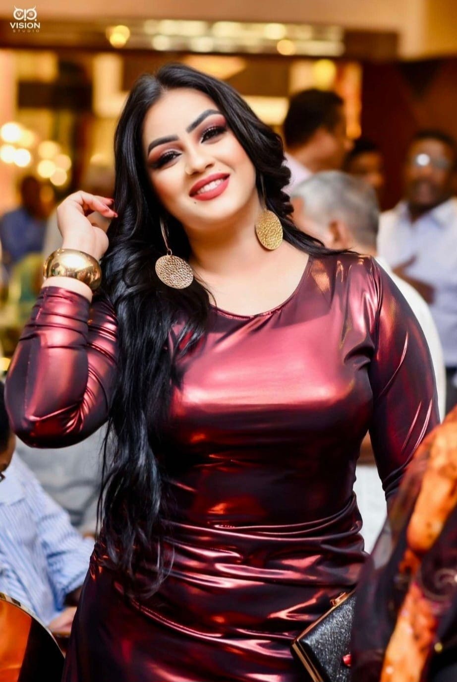 شاهد بالصور.. حسناء الفن السوداني أفراح عصام تبهر المتابعين بإطلالة ساحرة والجمهور يتغزل: (أرض أحفظي ما عليك) %D8%A3%D9%81%D8%B1%D8%A7%D8%AD %D8%B9%D8%B5%D8%A7%D9%854