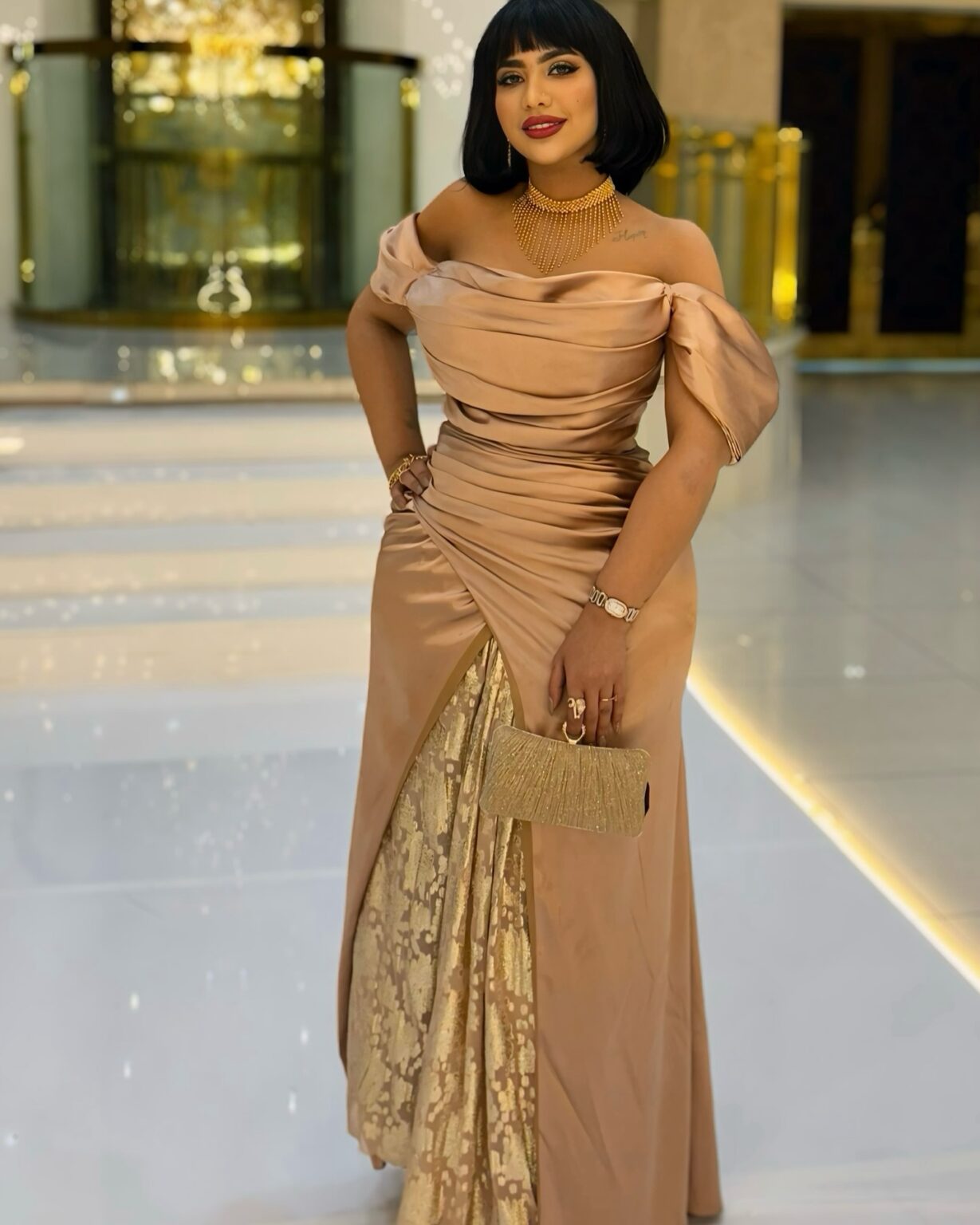 %D9%84%D9%88%D8%B4%D9%8A %D9%83%D9%84%D9%8A%D9%88%D8%A8%D8%A7%D8%AA%D8%B1%D8%A7