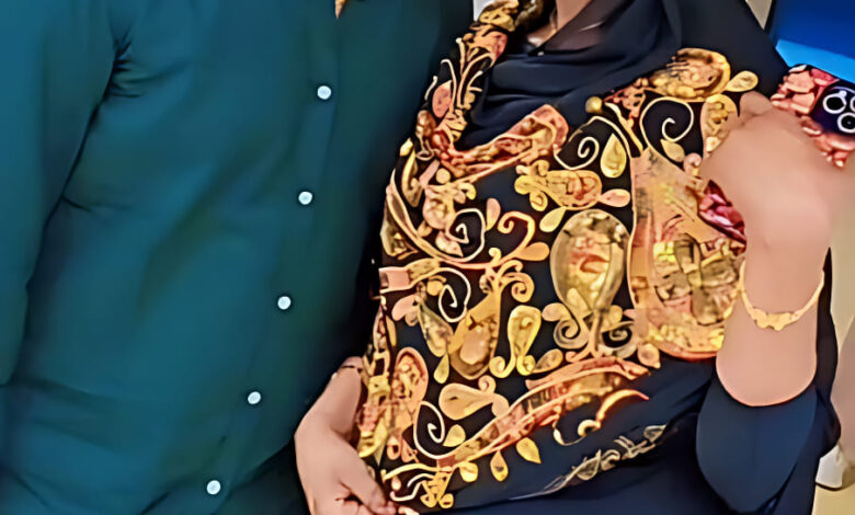 شاهد بالفيديو.. في حفل حضره جمهور غفير من السودانيين بالقاهرة.. الفنانة مروة الدولية تغني وهي في الشهور الأخيرة من الحمل وساخرون: (انتي ما بتخافي على بطنك من الزحمة دي) 1 الدولية وزة