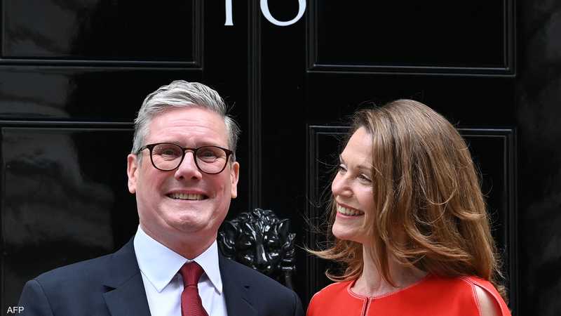 رئيس وزراء بريطانيا في "مأزق" 10 رئيس وزراء بريطانيا