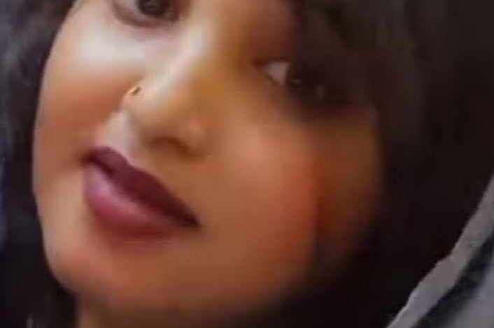 شاهد بالصورة والفيديو.. حسناء سودانية تسخر من الفنانة ندى القلعة: (أمسكي تور مجوكك عليك ونحنا بنمسك الشكري علينا) 1 462565924 1295695221784548 5429238759216660632 n