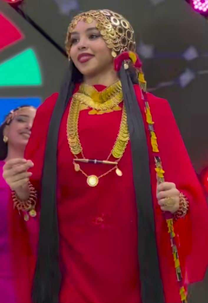 شاهد بالصورة والفيديو.. حسناء فائقة الجمال تشعل موسم الرياض بفواصل من الرقص الجميل 10 462566721 1298067138305753 3119904122902519792 n