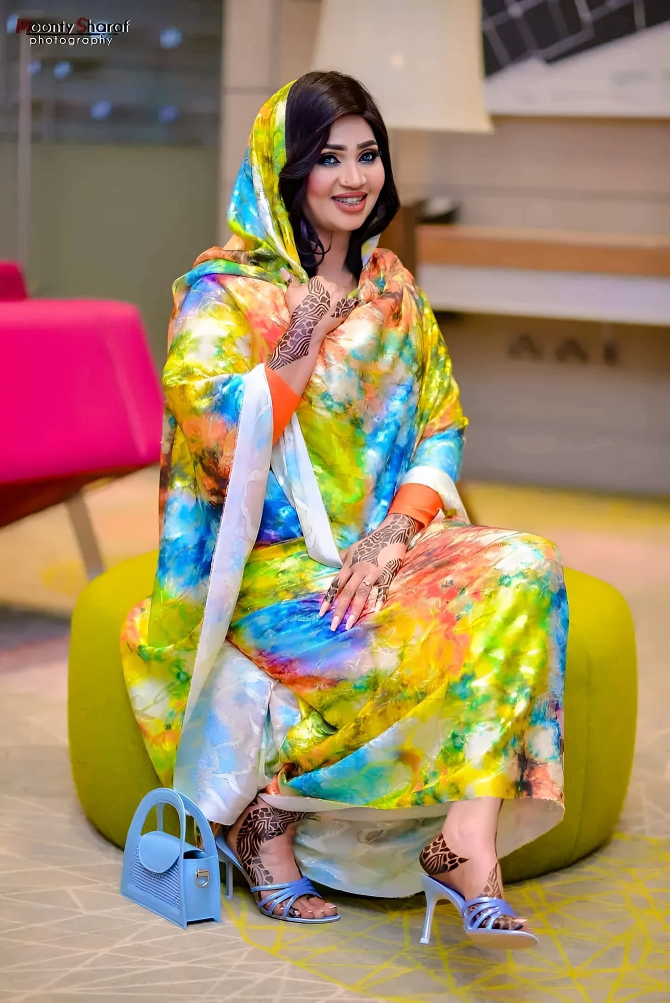 شاهد بالصور.. الفنانة عشة الجبل تعود لإثارة الجدل بإطلالة مع صديقها رجل الأعمال عزيز كوشي 2 467486926 548869467931421 1959282361519765192 n