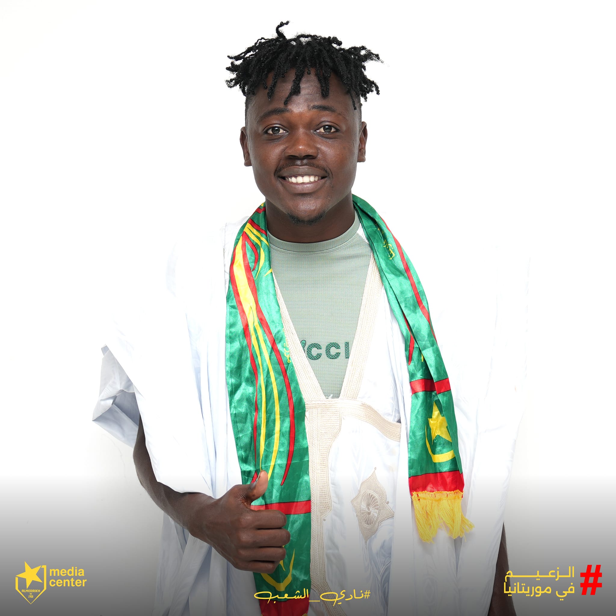 شاهد بالصور.. لاعبو المريخ السوداني يتوشحون بالزي الموريتاني 3 468637026 529662726723243 4246391770040306209 n