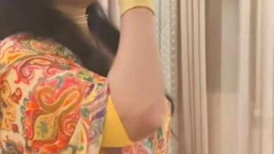 شاهد بالصور والفيديو.. حسناء سودانية فائقة الجمال تستعرض جمالها بوصلة رقص مثيرة والجمهور يتغزل ويصفها بالكعكة السكرة 4 462647750 447569185056354 3163542627426227768 n