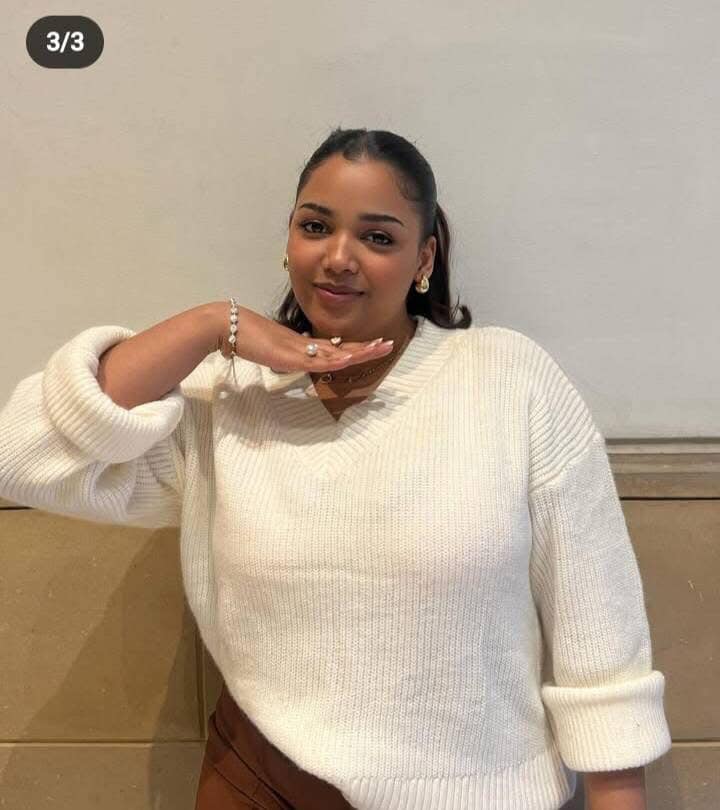 شاهد بالصور.. إبنة الفنانة ندى القلعة "ود" تواصل التربع على عرش السوشيال ميديا بإطلالة ملفتة والجمهور يتغزل: (كل الجمال وهبوه ليك وجعلوا السحر في مقلتيك) 3 469706865 506390829102559 6616721445777128221 n