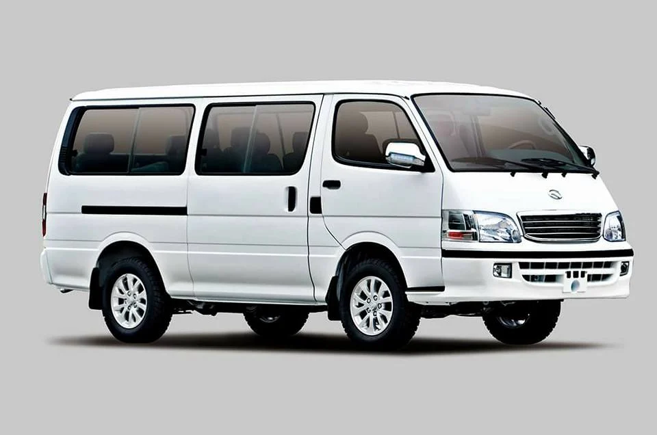 شاهد بالفيديو.. طلاب سودانيون يتفاعلون بالرقص داخل "ميكروباص" بالقاهرة على أنغام (نعناع الجنينة) 10 ميكروباص كينج لونج