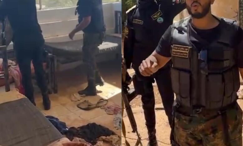 بالصورة.. نجل الصحفية "أم وضاح" يقاتل ضمن صفوف الجيش وينجح في تحرير منزلهم ووالدته تتغزل فيه: (بر بقسمه بأن يعود لمنزله ولله درك أبني واخوانك الأبطال أعتزازي وفخري بكم يعانق الثريا) 1 475185403 1179625807054638 2693073362016216015 n