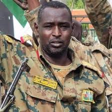 شاهد بالفيديو.. من داخل المستشفى.. أسرة سودانية تطلق على مولودها الجديد أسم "جودات" تيمناً ببطل ملحمة "الهجانة" 10 حسين جودات