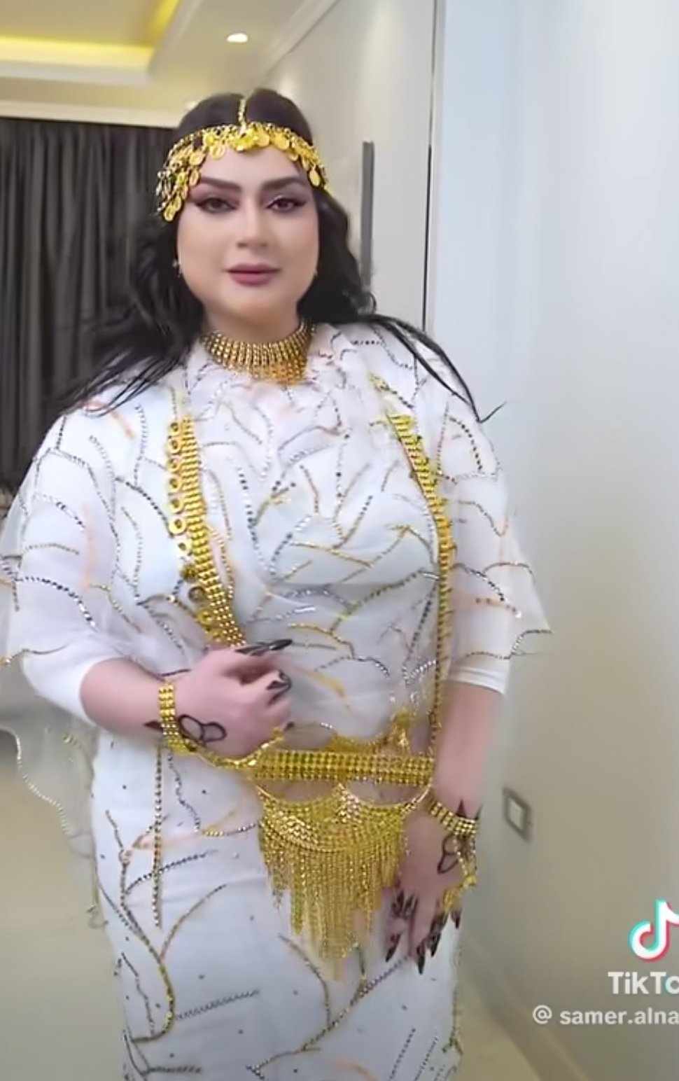 مونيكا روبرت