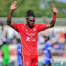 شاهد بالفيديو.. (جيب ليك سان في الصن انهددت) اللاعب السوداني جون مانو يوجه زميله أبو عاقلة من المدرجات بلغة "الراندوك" السوداني ويثير استغراب الجمهور الليبي.. تعرف على معنى الجملة التي قالها 10 جون مانو