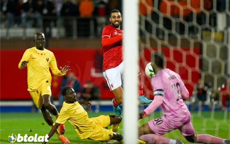 اجتماع بين النمير وأبو ريدة يقرب المريخ السوداني من الدوري المصري 1 large