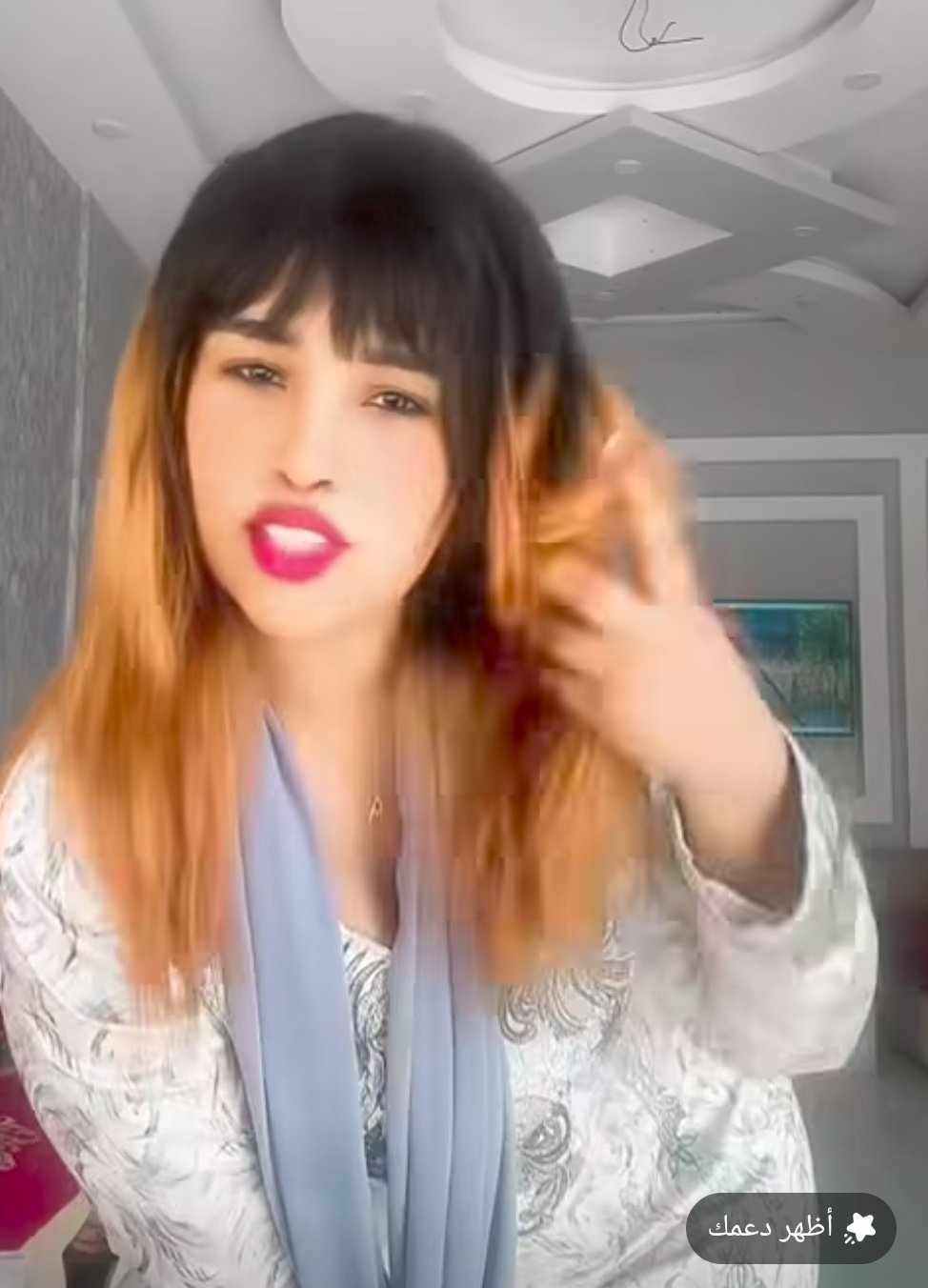 شاهد بالصورة والفيديو.. حسناء سودانية تستعرض جمالها بوصلة رقص فاضحة داخل شقتها بالقاهرة 10 download 24