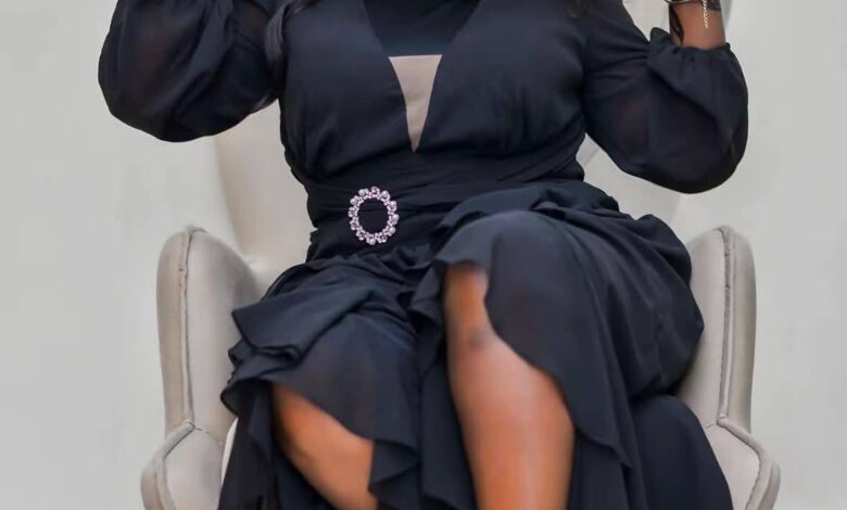 شاهد بالفيديو.. الفنانة منى ماروكو تكشف مشكلتها مع الزاوج وسبب "طلاقها" وتطرح أغنية تناقش فيها أزمتها 1 منى ماروكو