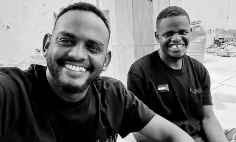 بالصورة.. وزير الإعلام السوداني ينعي الشهيدين مهند إبراهيم وأمين حسن بعبارات مؤثرة 1 الشهيدين